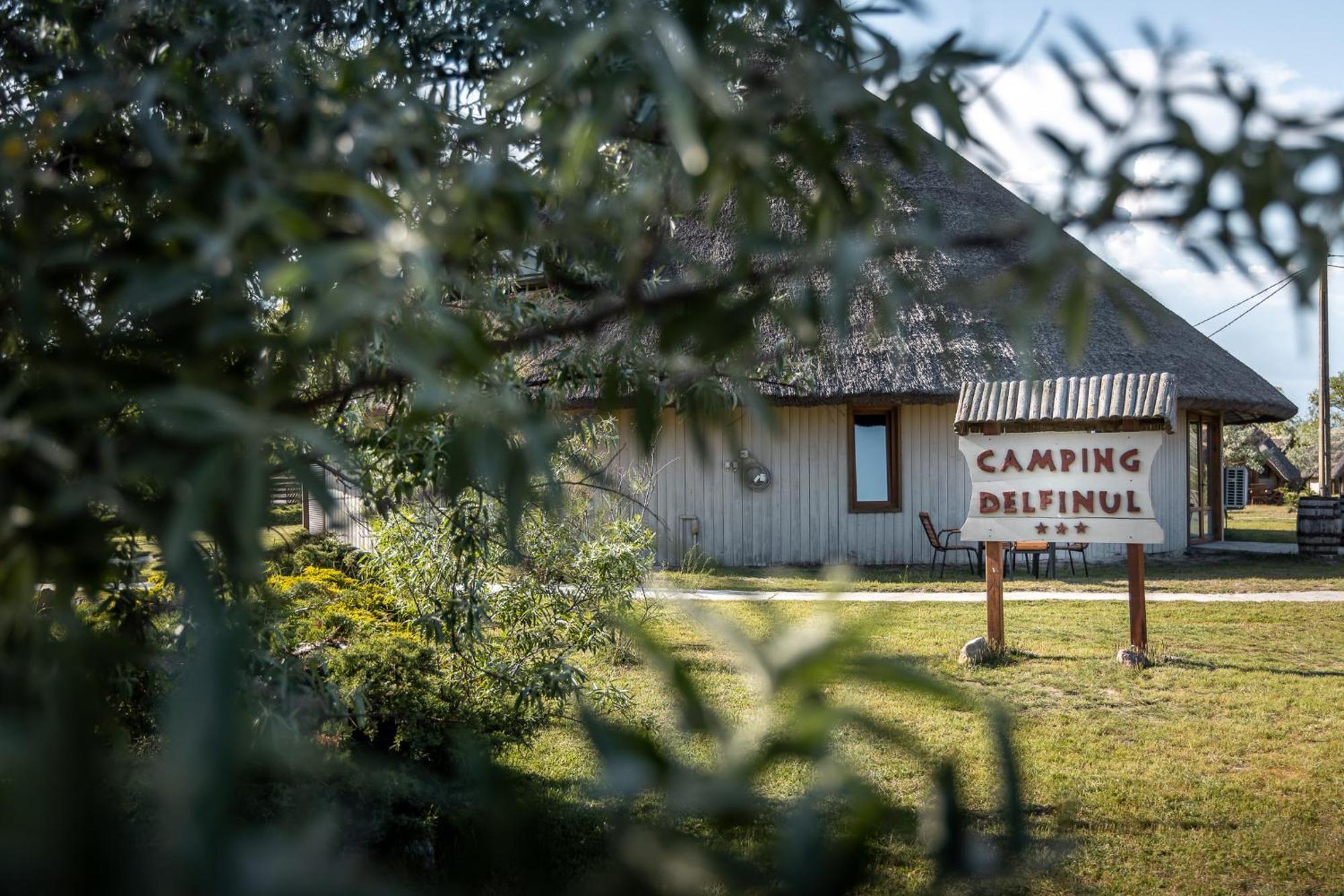 Dolphin Camping Hotell Sfântu Gheorghe Eksteriør bilde